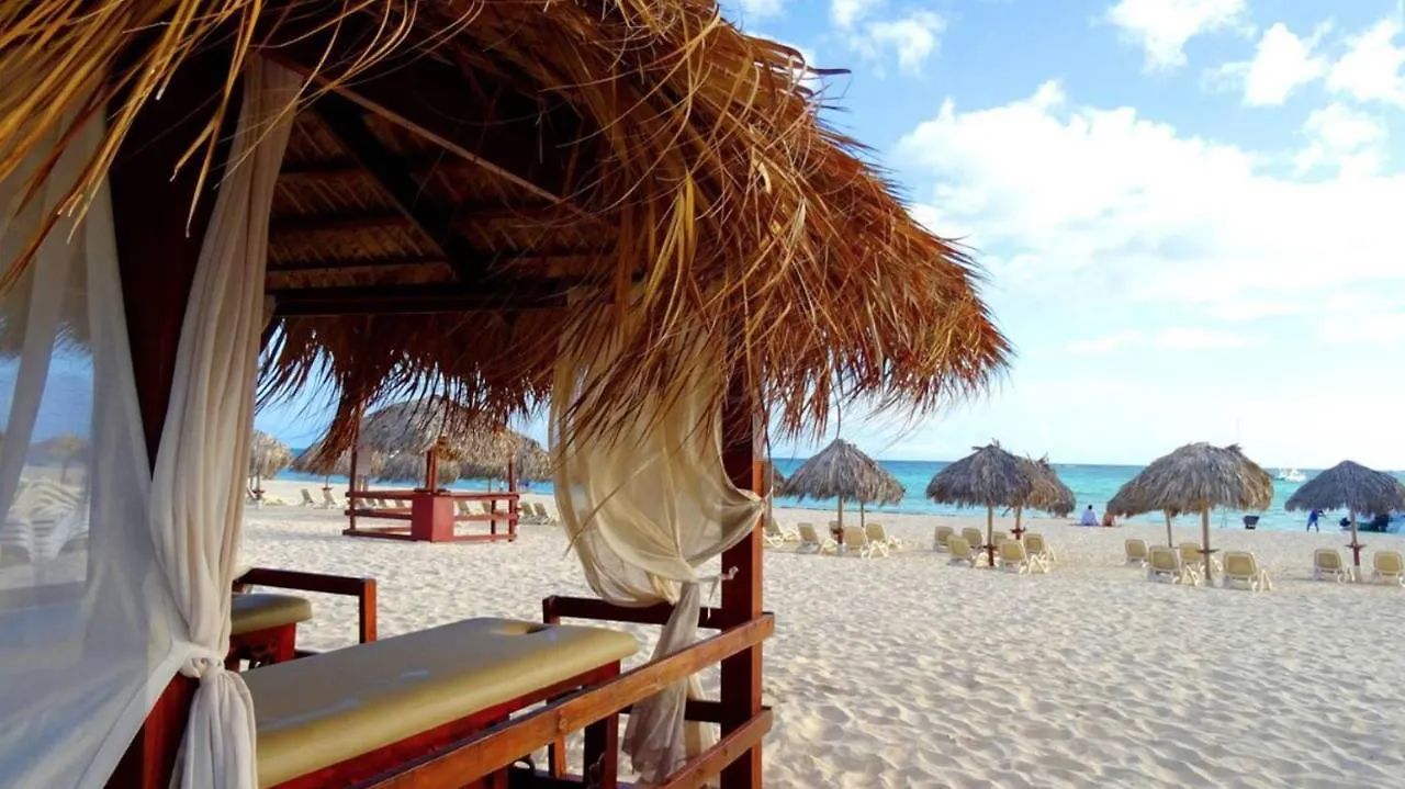 Sol Caribe Suites - Playa Los Corales - Beach Club, Wifi, Swimming Pool Punta Cana Hotel