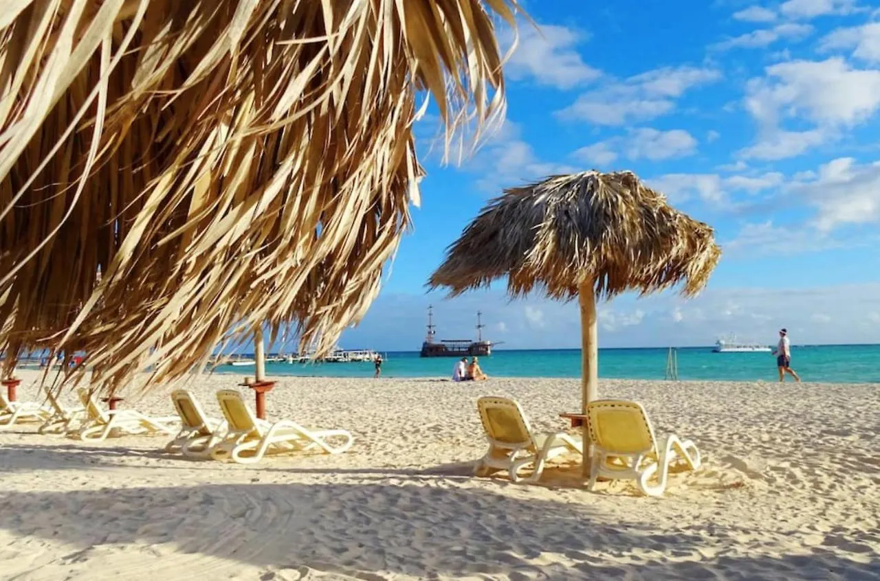 Sol Caribe Suites - Playa Los Corales - Beach Club, Wifi, Swimming Pool Punta Cana Dominikanische Republik