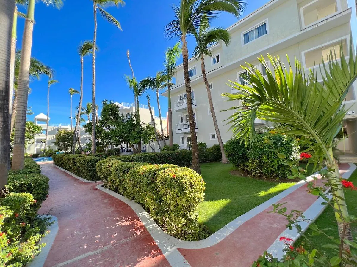 Hotel Sol Caribe Suites - Playa Los Corales - Beach Club, Wifi, Swimming Pool Punta Cana