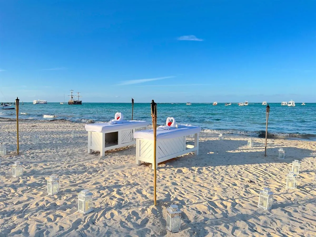 Sol Caribe Suites - Playa Los Corales - Beach Club, Wifi, Swimming Pool Punta Cana 5*,